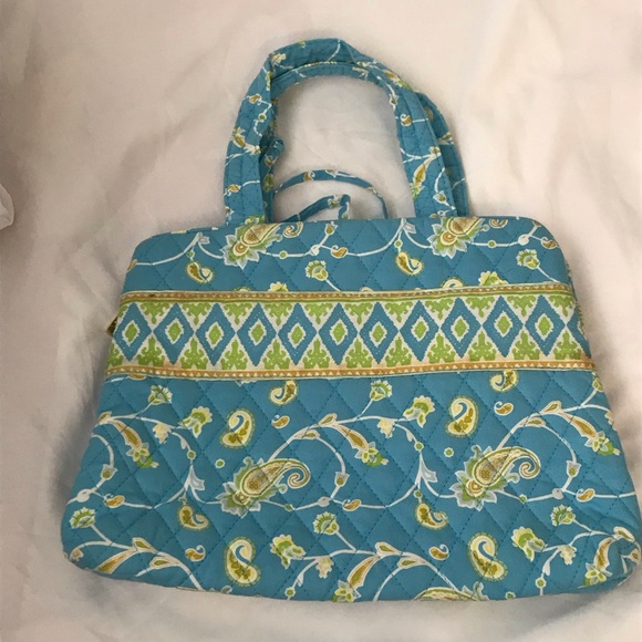 Sharif Handbags - Americana By Sharif Travel Cosmetics Bag Blue/Green.